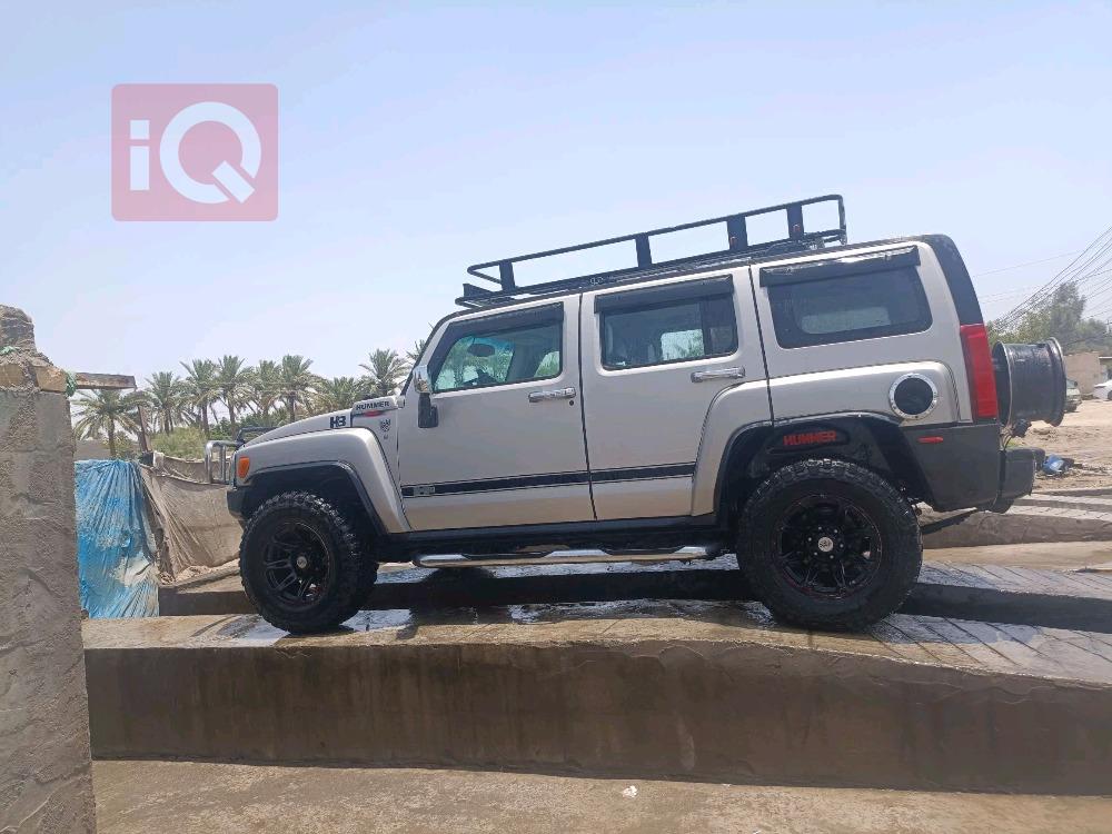 Hummer H3